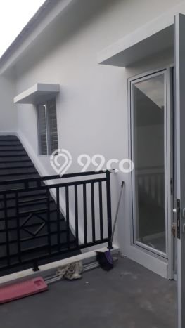 For Sale Hunian Rumah Nyaman 3 Kamar di Graha Raya, Tangerang Selatan For Sale Hunian Rumah Nyaman 3 Kamar di Graha Raya, Tangerang Selatan