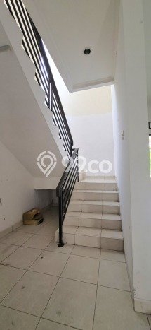 Rumah Minimalis 3 Kamar LT 135m2 di Graha Raya Rumah Minimalis 3 Kamar LT 135m2 di Graha Raya