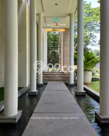 Rumah Mewah LB 570m2 Siap Huni Desain Elegan di Bintaro, Tangerang Selatan Rumah Mewah LB 570m2 Siap Huni Desain Elegan di Bintaro, Tangerang Selatan