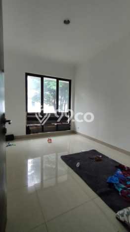 Ready to Use! Premium House LT 315m2 Desain Elegan di BSD Ready to Use! Premium House LT 315m2 Desain Elegan di BSD