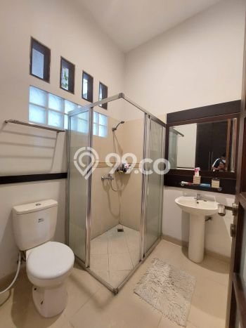 Ready to Use! Premium House LT 897m2 Desain Elegan di Kemang Ready to Use! Premium House LT 897m2 Desain Elegan di Kemang