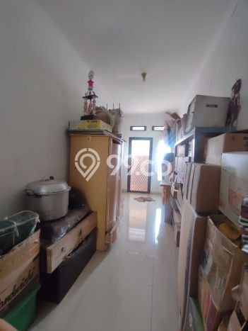 For Sale Hunian Rumah Terawat 5 KT di Graha Raya, Tangerang Selatan For Sale Hunian Rumah Terawat 5 KT di Graha Raya, Tangerang Selatan