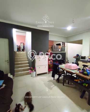 Ready to Use! Premium House LT 239m2 Desain Elegan di Bintaro Ready to Use! Premium House LT 239m2 Desain Elegan di Bintaro