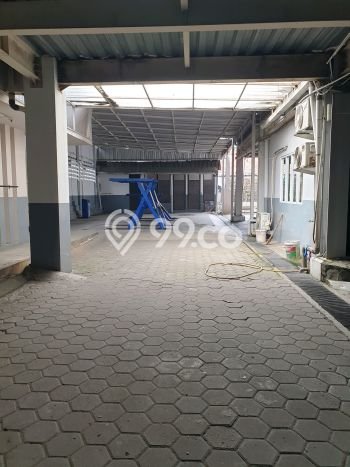 Kantor Dijual di Tangerang LT 2816m2 & LB 1000m2 Lokasi Terbaik! Kantor Dijual di Tangerang LT 2816m2 & LB 1000m2 Lokasi Terbaik!