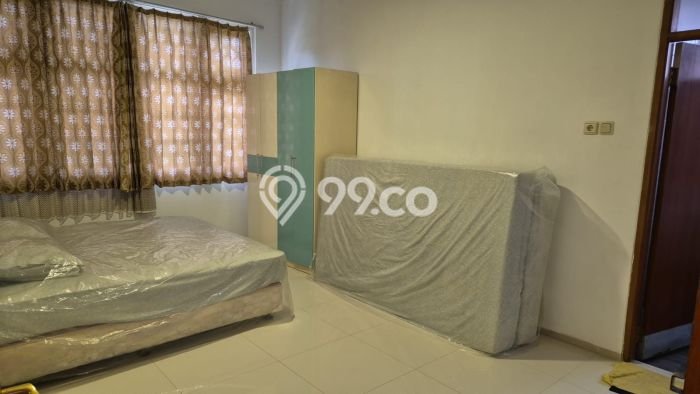 Rumah Modern Cantik 6 Kamar Bisa Langsung Pindah di Cipanas Rumah Modern Cantik 6 Kamar Bisa Langsung Pindah di Cipanas