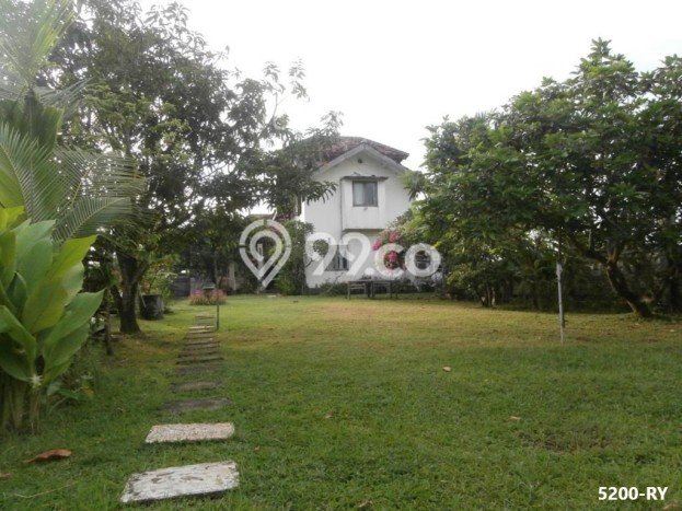Rumah area Kuta, Badung, Luas 1000m2m² LB 240m2m² Rumah area Kuta, Badung, Luas 1000m2m² LB 240m2m²