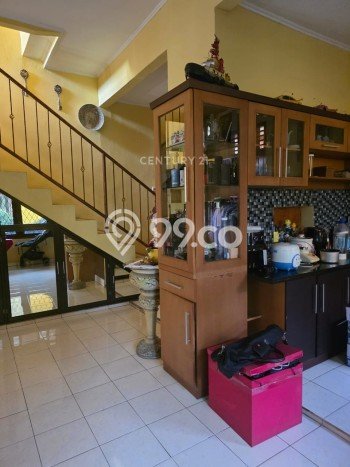 Rumah Luxury Modern Tanpa Renovasi di Bintaro Tangerang Selatan Rumah Luxury Modern Tanpa Renovasi di Bintaro Tangerang Selatan