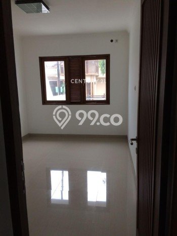 Dijual Rumah Mewah Megah Dengan View Cantik di Sektor 3A-Bintaro, Jakarta Selatan Dijual Rumah Mewah Megah Dengan View Cantik di Sektor 3A-Bintaro, Jakarta Selatan