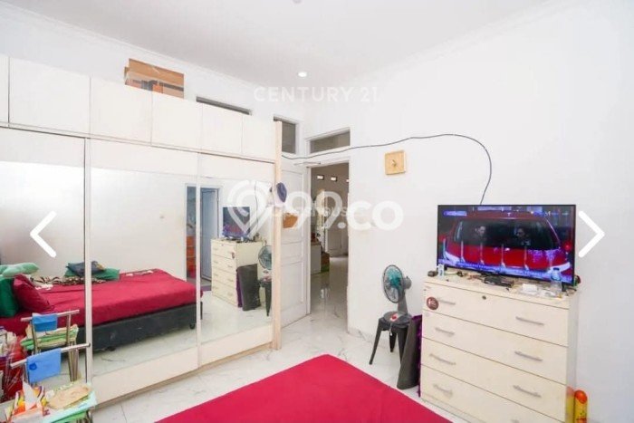 Hunian Elit LB 150m2 Siap Huni Desain Elegan di Graha Raya Bintaro, Tangerang Selatan Hunian Elit LB 150m2 Siap Huni Desain Elegan di Graha Raya Bintaro, Tangerang Selatan