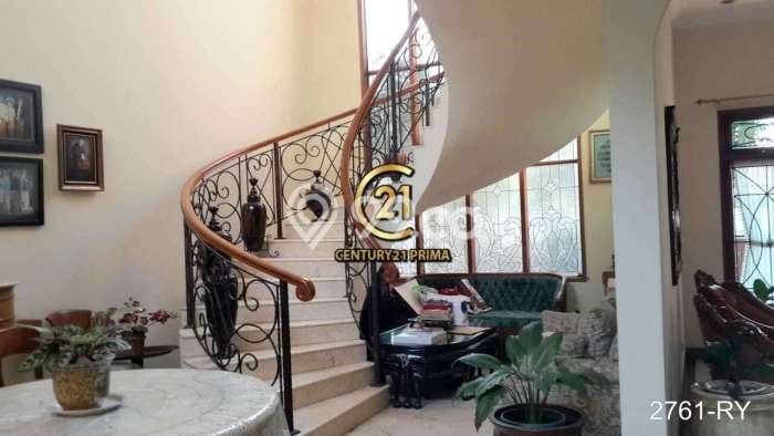Rumah Luxury Modern Tanpa Renovasi di Bintaro Tangerang Selatan Rumah Luxury Modern Tanpa Renovasi di Bintaro Tangerang Selatan