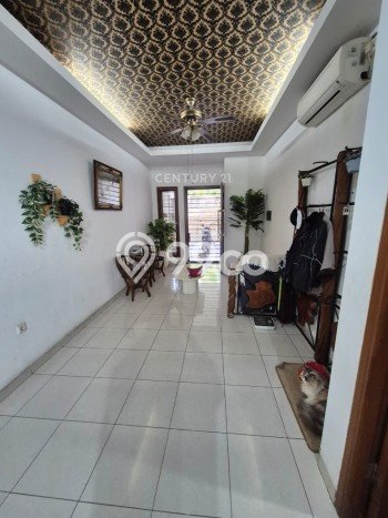 Hunian Elit LB 300m2 Siap Pakai Desain Elegan di Sektor 5 - Bintaro, Tangerang Selatan Hunian Elit LB 300m2 Siap Pakai Desain Elegan di Sektor 5 - Bintaro, Tangerang Selatan