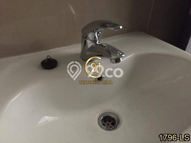 BEST OFFER! Apartemen Kawasan Serpong, 1 KT, Luas 28m2m², Area Strategis, Fasilitas Modern, Bisa Segera Ditempati BEST OFFER! Apartemen Kawasan Serpong, 1 KT, Luas 28m2m², Area Strategis, Fasilitas Modern, Bisa Segera Ditempati