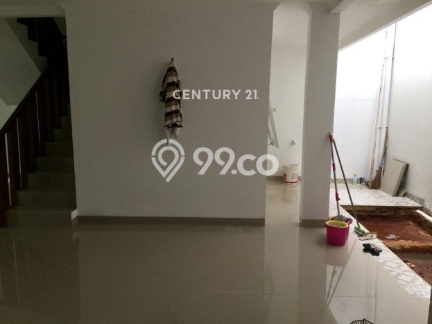 Dijual Rumah Mewah Megah Dengan View Cantik di Sektor 3A-Bintaro, Jakarta Selatan Dijual Rumah Mewah Megah Dengan View Cantik di Sektor 3A-Bintaro, Jakarta Selatan