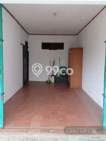 Rumah Strategis Modern Lb 200m2 di Pamulang, Tangerang Selatan Rumah Strategis Modern Lb 200m2 di Pamulang, Tangerang Selatan