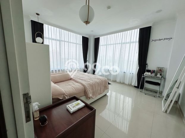 Hunian Apartemen Mewah & Prestisius 4 BR di Cilandak, Jakarta Selatan Hunian Apartemen Mewah & Prestisius 4 BR di Cilandak, Jakarta Selatan