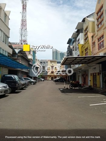 LOKASI STRATEGIS! Ruko Kawasan Tanjung Barat, Luas 180m², Kawasan Bisnis LOKASI STRATEGIS! Ruko Kawasan Tanjung Barat, Luas 180m², Kawasan Bisnis