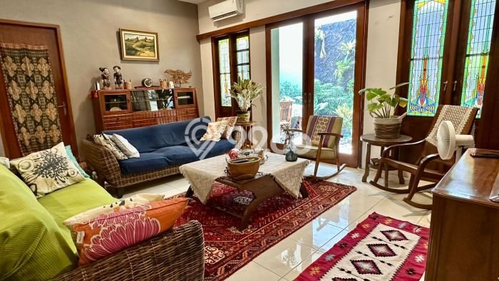 Sewa Rumah Harga Terjangkau di Cipete Jakarta Selatan dengan 3 Kamar Tidur Sewa Rumah Harga Terjangkau di Cipete Jakarta Selatan dengan 3 Kamar Tidur