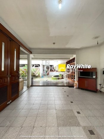 Dijual Rumah Mewah Megah Dengan View Cantik di Pondok Labu, Jakarta Selatan Dijual Rumah Mewah Megah Dengan View Cantik di Pondok Labu, Jakarta Selatan