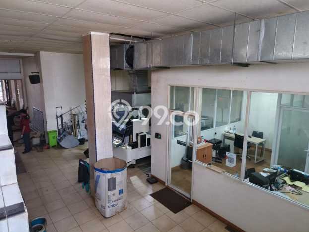 Ruko Bagus Dijual LB 1053m2 Lokasi Strategis Jakarta Barat Area Cocok untuk Bisnis Ruko Bagus Dijual LB 1053m2 Lokasi Strategis Jakarta Barat Area Cocok untuk Bisnis