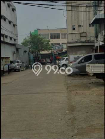 AREA TERBAIK! Ruko di Duri Kosambi, Luas 180m2m², Keramaian Tinggi AREA TERBAIK! Ruko di Duri Kosambi, Luas 180m2m², Keramaian Tinggi