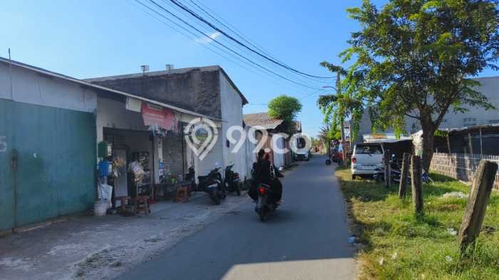 LOKASI PREMIUM! Gudang Area Komersial Kawasan Jurumudi, Luas 750m², Siap Operasional LOKASI PREMIUM! Gudang Area Komersial Kawasan Jurumudi, Luas 750m², Siap Operasional