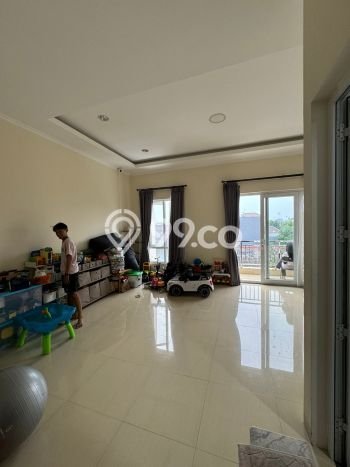 Jual Rumah Luas Megah Dengan View Eksklusif di Sunter, Jakarta Utara Jual Rumah Luas Megah Dengan View Eksklusif di Sunter, Jakarta Utara