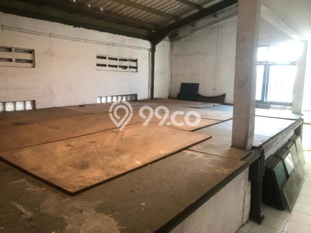 Gudang Disewakan di Dadap, Luas 1500m², Jalan Strategis, Akses Mudah Gudang Disewakan di Dadap, Luas 1500m², Jalan Strategis, Akses Mudah
