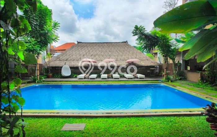 Vila Strategis di , Dimensi 2200m2m², Dekat ke berbagai fasilitas Vila Strategis di , Dimensi 2200m2m², Dekat ke berbagai fasilitas
