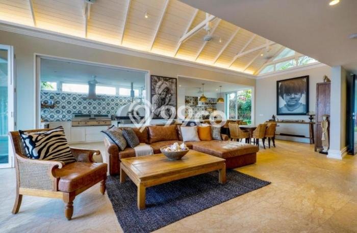 INVESTASI POTENSIAL! Vila Kawasan , Area 871m2m², Kawasan Berkembang INVESTASI POTENSIAL! Vila Kawasan , Area 871m2m², Kawasan Berkembang