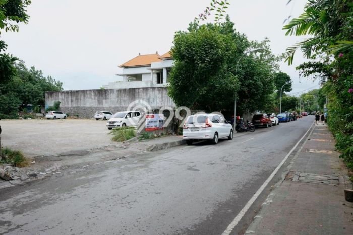 Tanah Dijual Lokasi Kuta, Badung Luas 2000m2 Legalitas Aman Tanah Dijual Lokasi Kuta, Badung Luas 2000m2 Legalitas Aman