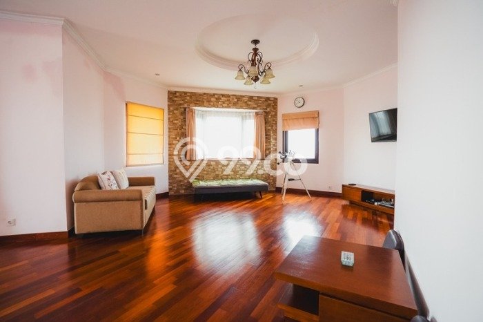 Vila di , Luas 740m2m², Lokasi Strategis Vila di , Luas 740m2m², Lokasi Strategis