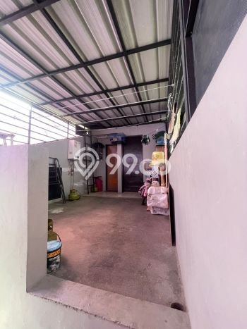 Rumah Minimalis 4 KT di Taman Holis Indah Bandung Semi Furnished Rumah Minimalis 4 KT di Taman Holis Indah Bandung Semi Furnished