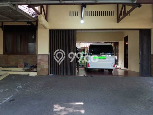 Jual Rumah Mewah Megah Dengan View Cantik di Tubagus Ismail, Bandung Jual Rumah Mewah Megah Dengan View Cantik di Tubagus Ismail, Bandung