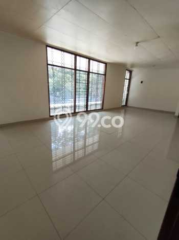Untuk Dijual! Ruko di Ciateul Bandung LT 120m2 / LB 200m2 Kawasan Bisnis Untuk Dijual! Ruko di Ciateul Bandung LT 120m2 / LB 200m2 Kawasan Bisnis
