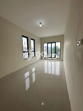 Dijual Cepat Rumah Favorit Siap Huni LB 120m2 di Menganti, Gresik Dijual Cepat Rumah Favorit Siap Huni LB 120m2 di Menganti, Gresik