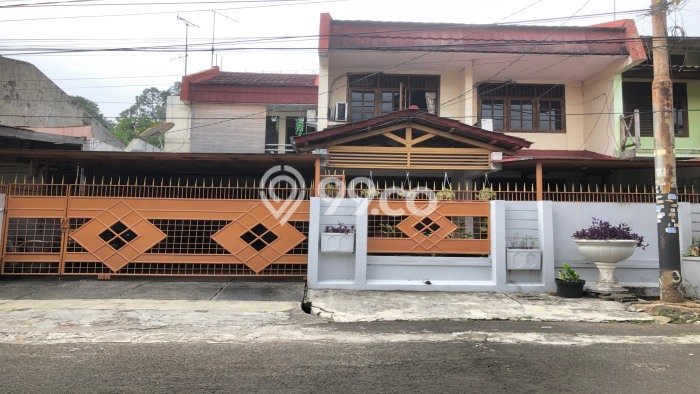 Ready to Use! Luxury House LT 394m2 Desain Elegan di Kembangan Selatan Ready to Use! Luxury House LT 394m2 Desain Elegan di Kembangan Selatan