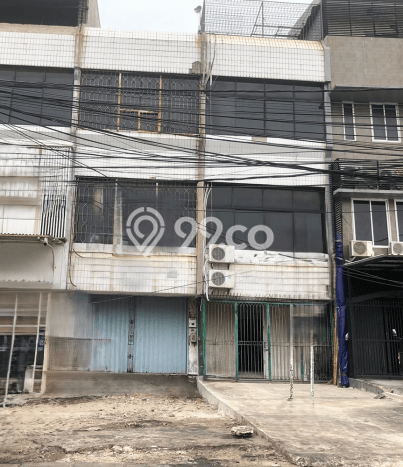 Ruko Bagus Dijual LB 180m2 Lokasi Strategis Jakarta Barat Area Cocok untuk Bisnis Ruko Bagus Dijual LB 180m2 Lokasi Strategis Jakarta Barat Area Cocok untuk Bisnis