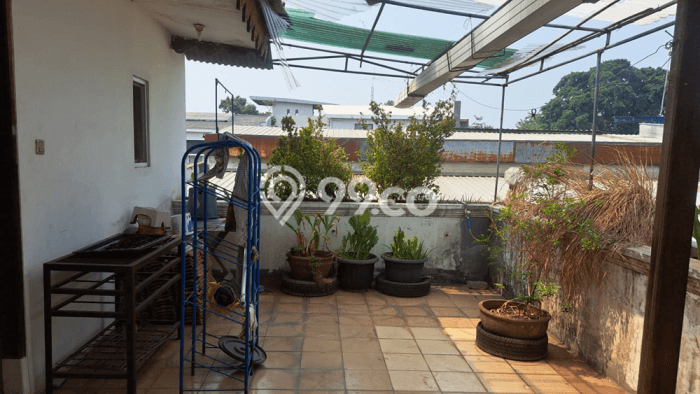 Ruko Komersial Dijual di Kebayoran Lama Jakarta Selatan LT 403m2 & LB 500m2 Ruko Komersial Dijual di Kebayoran Lama Jakarta Selatan LT 403m2 & LB 500m2