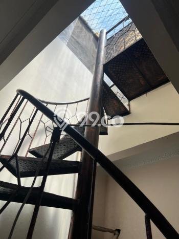 Dijual Hunian Rumah Terawat 6 Kamar di Sunter, Jakarta Utara Dijual Hunian Rumah Terawat 6 Kamar di Sunter, Jakarta Utara