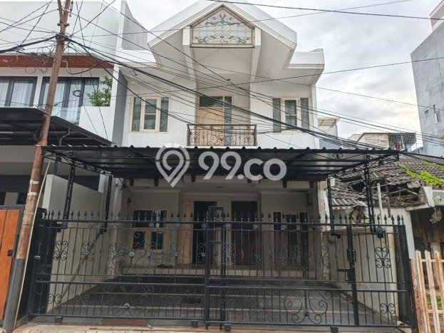 Rumah Strategis Modern Lb 140m2 di Kelapa Gading, Jakarta Utara Rumah Strategis Modern Lb 140m2 di Kelapa Gading, Jakarta Utara