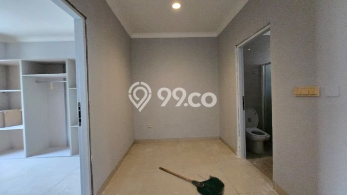 Dijual Rumah Premium dengan Fasilitas Sekitar Lengkap di Cipondoh, Tangerang Dijual Rumah Premium dengan Fasilitas Sekitar Lengkap di Cipondoh, Tangerang