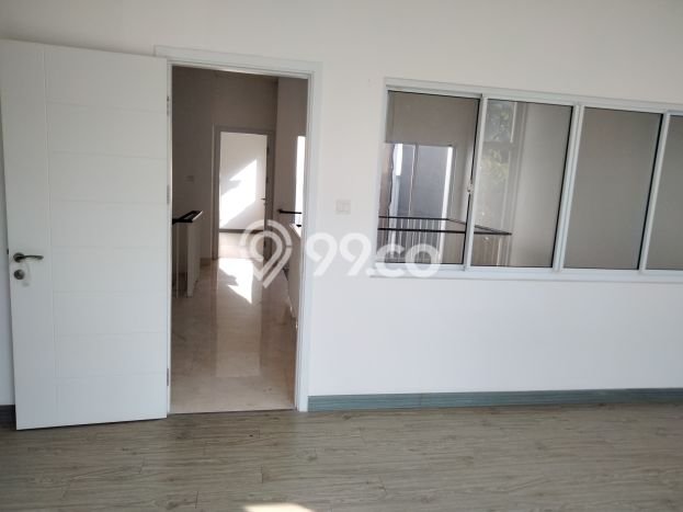 Rumah Luxury Modern Tanpa Renovasi di Metland Puri Jakarta Barat Rumah Luxury Modern Tanpa Renovasi di Metland Puri Jakarta Barat