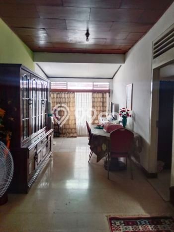 Rumah Mewah Siap Huni LT 473m2 di Ciputat, Tangerang Selatan Rumah Mewah Siap Huni LT 473m2 di Ciputat, Tangerang Selatan