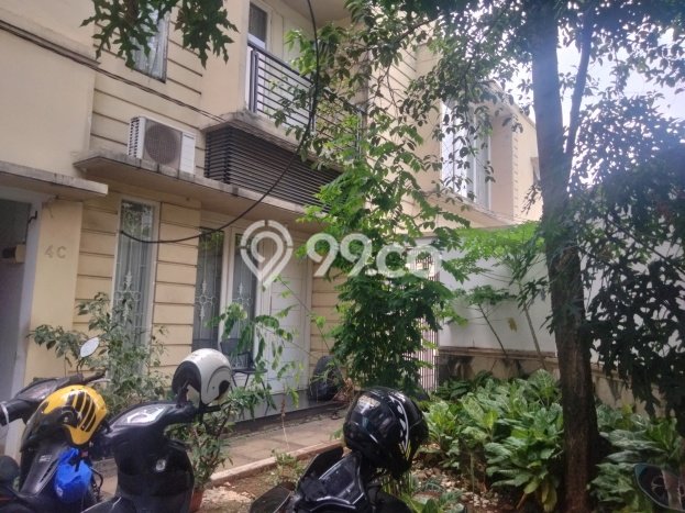 Dijual Rumah Mewah Elegan Dengan View Eksklusif di Pejaten, Jakarta Selatan Dijual Rumah Mewah Elegan Dengan View Eksklusif di Pejaten, Jakarta Selatan