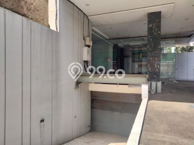 Kantor Paling Dicari LB 1747m2 Dijual di Mampang Prapatan Kantor Paling Dicari LB 1747m2 Dijual di Mampang Prapatan