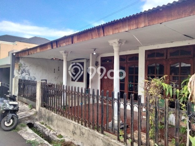 For Sale Rumah 4 Kamar Lokasi Strategis Bagus dan Strategis di Ciputat For Sale Rumah 4 Kamar Lokasi Strategis Bagus dan Strategis di Ciputat