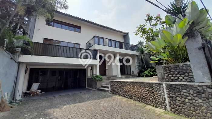 Sewa Rumah Murah di Kemang Jakarta Selatan Punya 4 KT Sewa Rumah Murah di Kemang Jakarta Selatan Punya 4 KT
