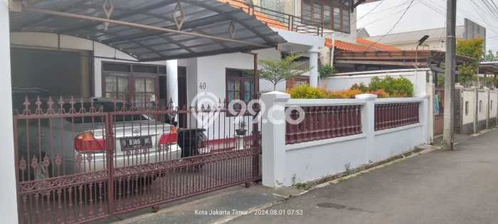Rumah Luxury Modern Tanpa Renovasi di Cipinang Jakarta Timur Rumah Luxury Modern Tanpa Renovasi di Cipinang Jakarta Timur