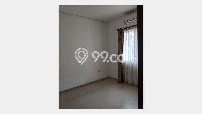 Rumah area , 3 KM, Lingkungan Tenang Rumah area , 3 KM, Lingkungan Tenang