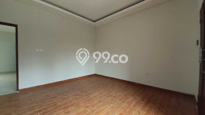 For Sale Rumah 4 Kamar Lokasi Ideal Nyaman dan Strategis di Cinere For Sale Rumah 4 Kamar Lokasi Ideal Nyaman dan Strategis di Cinere